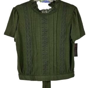 No Boundaries Green Top Medium 7/9